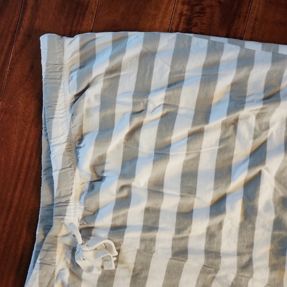 Men's 100% Cotton Gray and White Striped Pj Pants - Picture 2 of 3